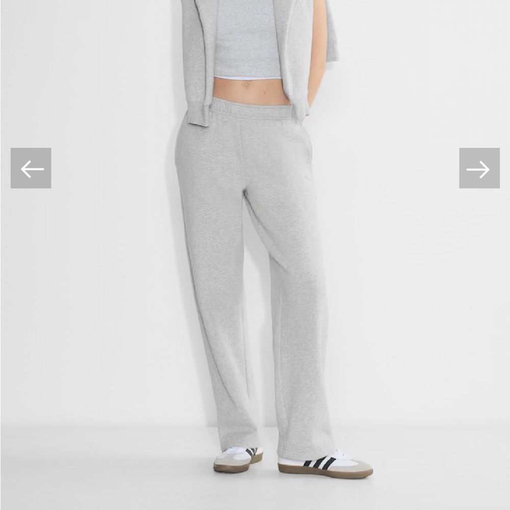 NWT Aritzia mega straight sweatpants